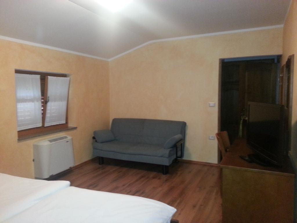 Arkade Turizem Crnice Quarto foto